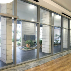 Противопожарный витраж для внутреннего остекления / серия FRM7344